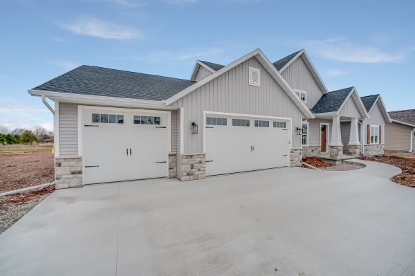 Cost of Concrete Driveway Pouring in Lafayette